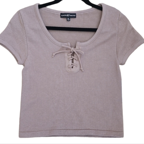 ALMOST FAMOUS BRAND WOMEN'S JUNIOR SIZE BROWN SHORT SLEEVE SUMMER TOP SIZE XL - Picture 2 of 12